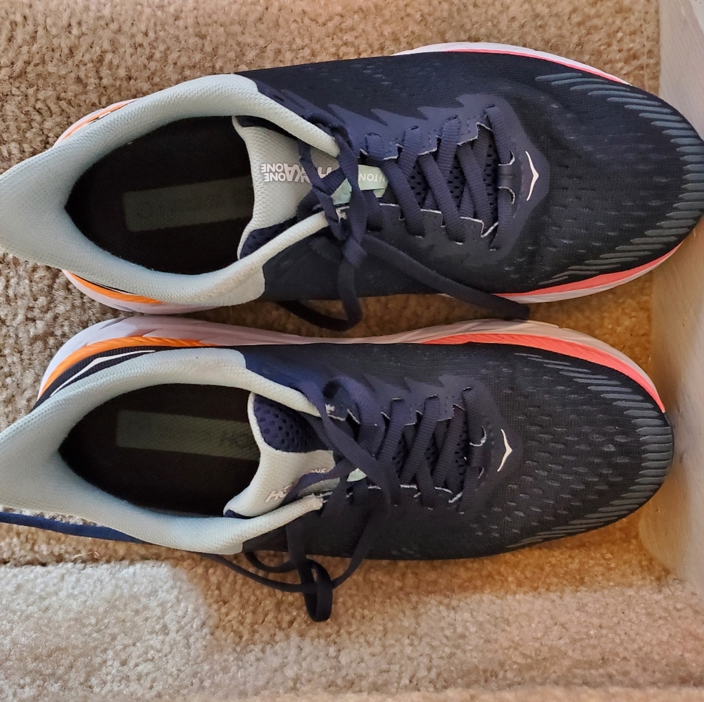 Hoka Clifton for sale!